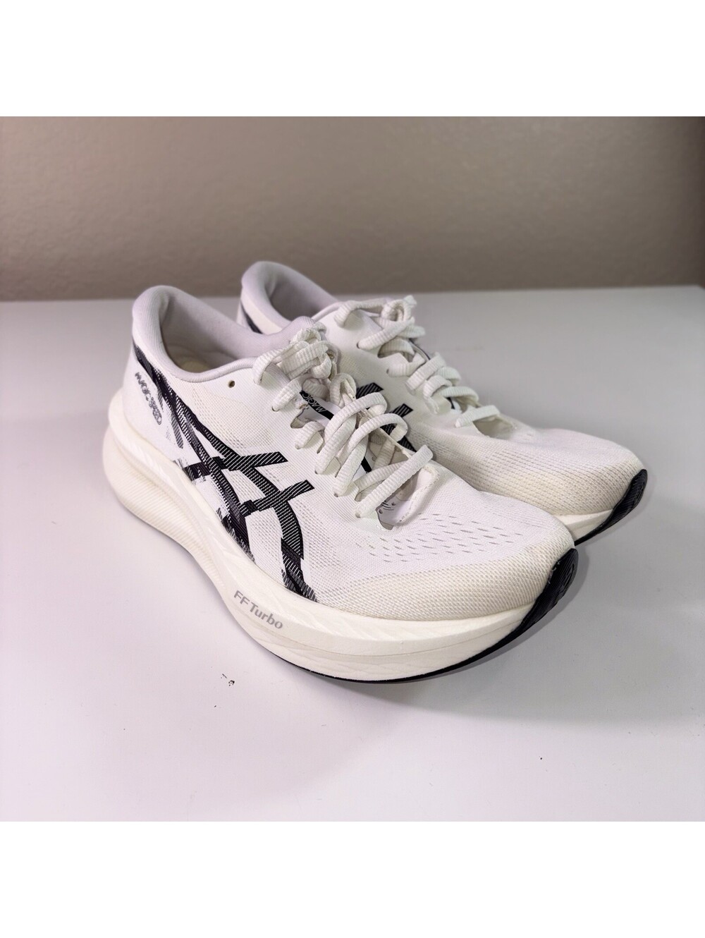 ASICS Magic Speed Women’s 8.5 White Black Carbon Plate Running Racing Shoes